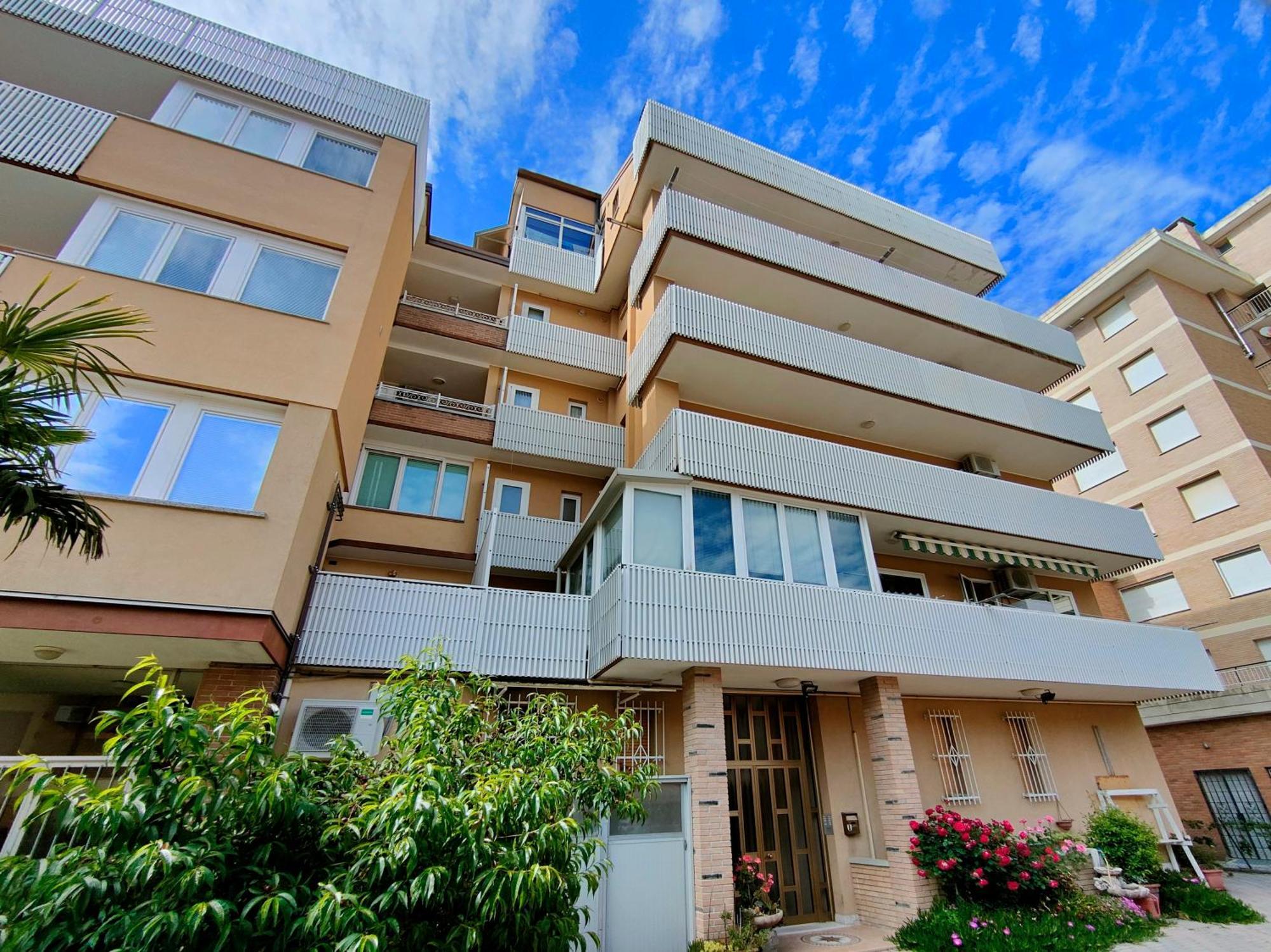 Apartamento Casa Bivi Lignano Sabbiadoro Exterior foto